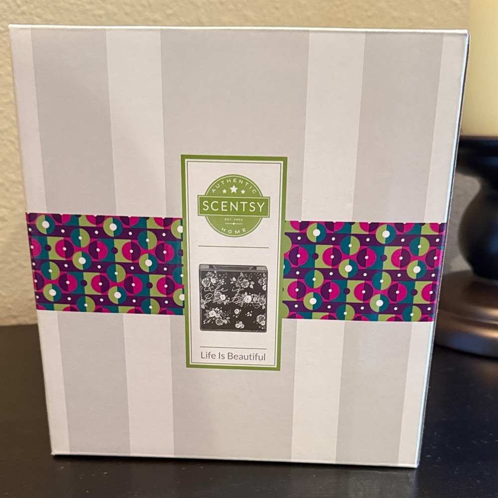 Scentsy Life is Beautiful Warmer